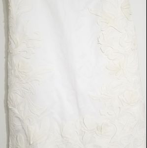 White House Black Market Embroidery Pencil Skirt